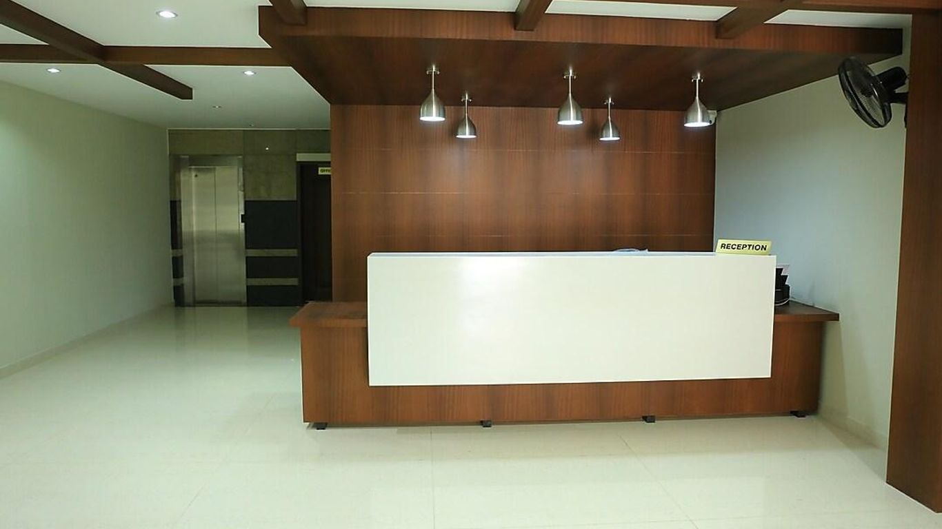 Hotel Malabar Grand & Malabar Restaurant