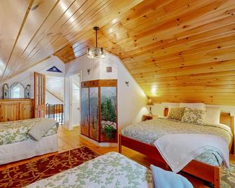 Scenic Sourbush - Warren - Bedroom