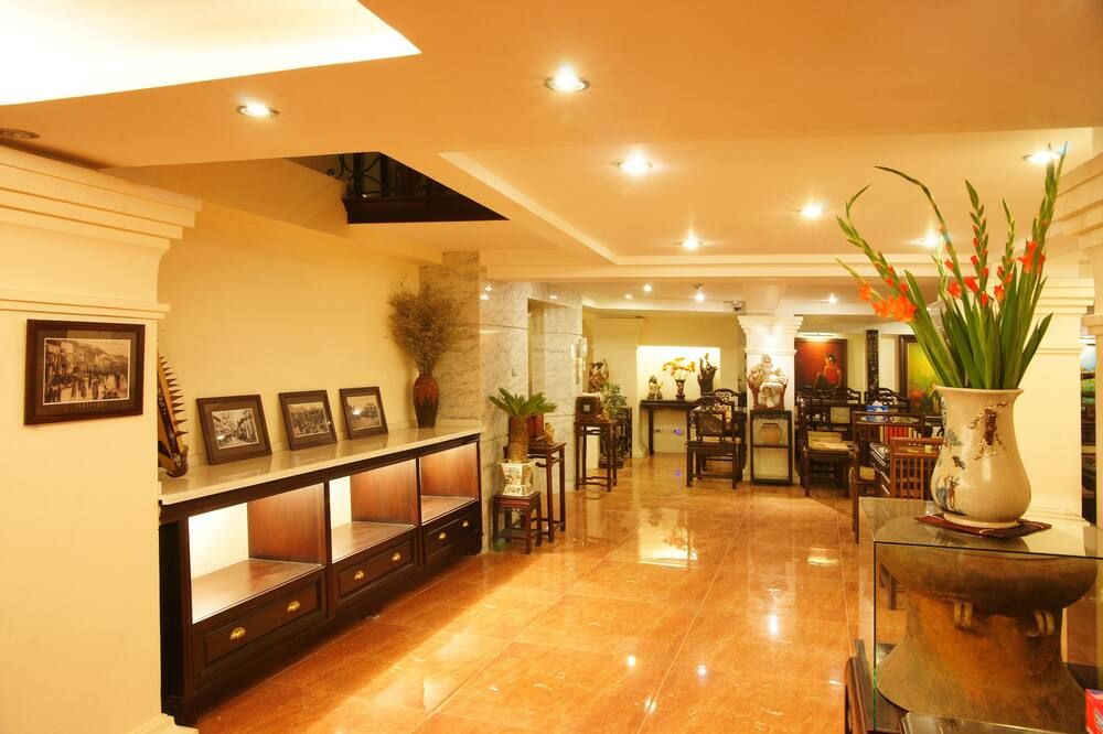 Classic Street Hotel