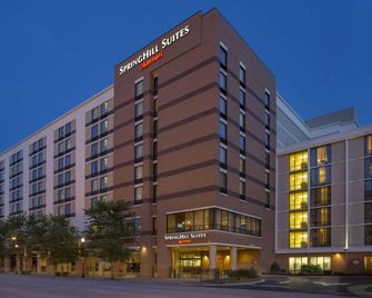SpringHill Suites by Marriott Louisville Downtown - Louisville - Edificio