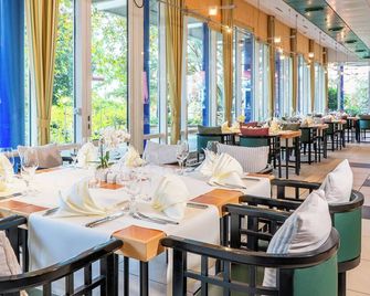 Victor's Residenz-Hotel Gera - Gera - Restaurang