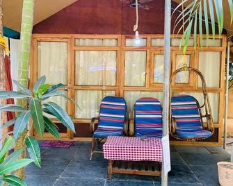 Lacto Cressida - Palolem - Innenhof