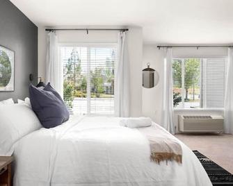 The Sutter | Private Studio in Paradise - Paradise