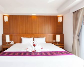 Chalong Princess Pool Villa Resort - Chalong - חדר שינה