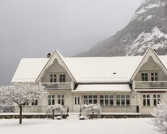 Vik Pensjonat - Eidfjord - Edifici
