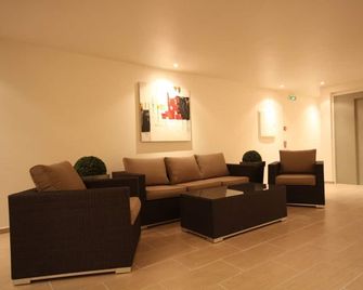 Hotel Costa Rossa - Porto - Wohnzimmer
