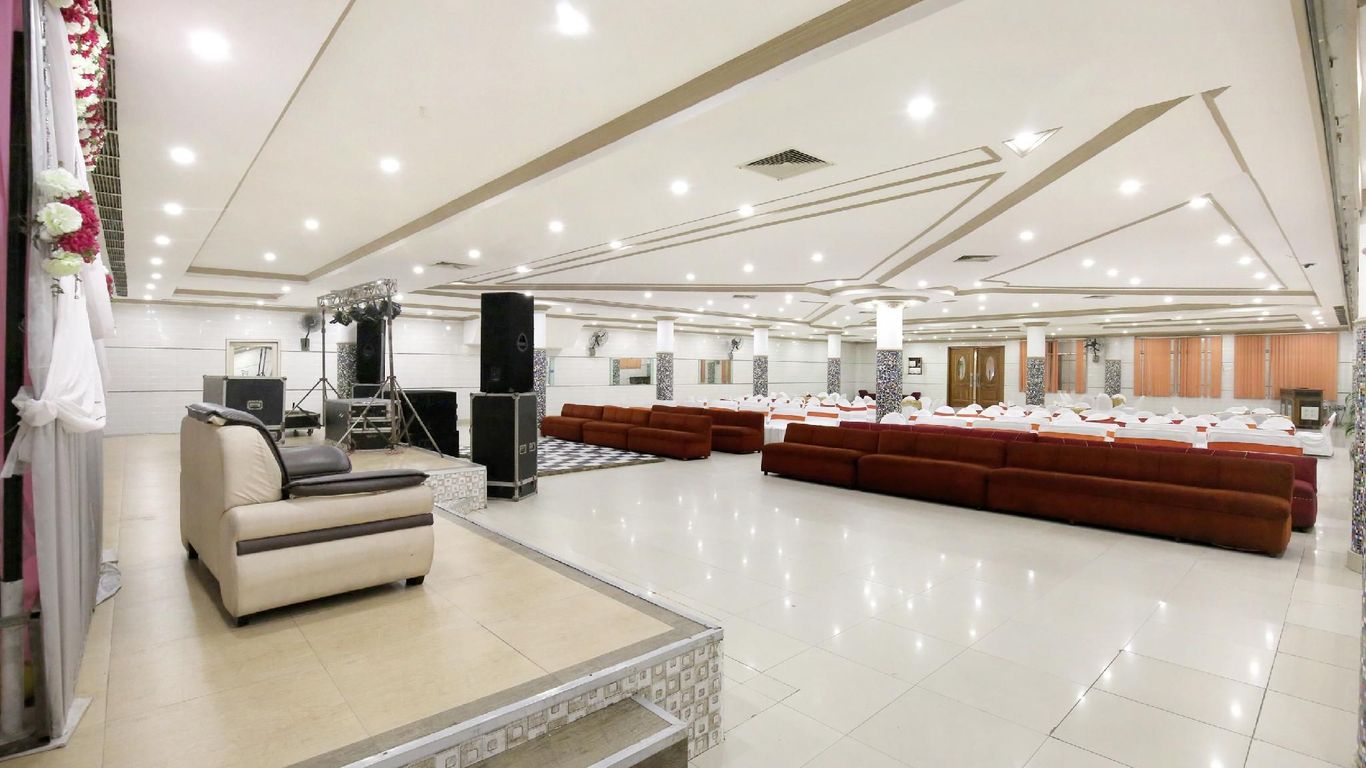 Hotel White Stone Residency