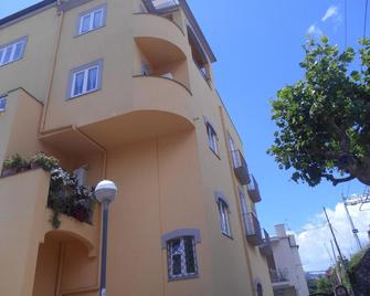 B&B San Michele - Piano di Sorrento - Edificio