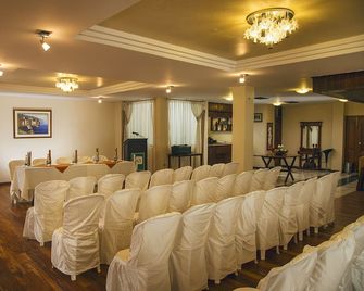 Hotel Podocarpus - Loja - Konferenční místnost
