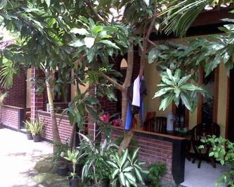 Rinjani Homestay - Pangandaran - Вигляд зовні