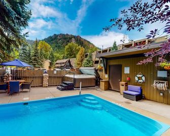 Aspen Mountain Lodge - Aspen - Uima-allas