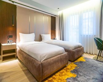 Emery Hotel Pristina - פריסטינה - חדר שינה