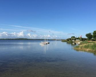 Strandhotel Dranske - Dranske - Outdoor view