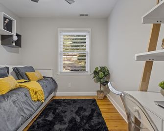 Luxury retreat house in Charlotte. - Charlotte - Salon