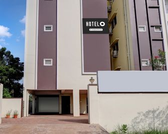 OYO Hotel O Ramaraopet Near Kakinada Beach - Kakinada - Gebouw