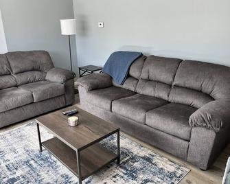 Quiet, Spacious and Comfy! - Rantoul