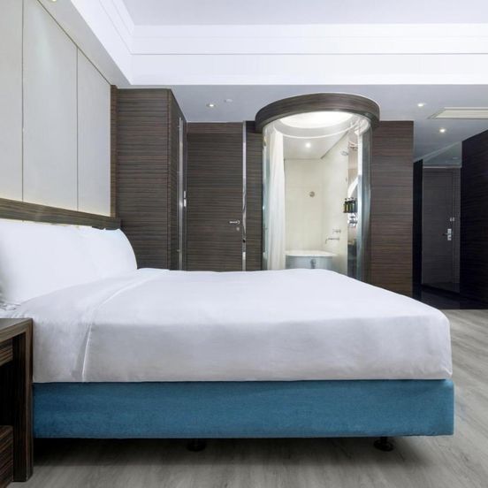 Nina Hotel Tsuen Wan West (Formerly L'hotel Nina et Convention Centre) image 1