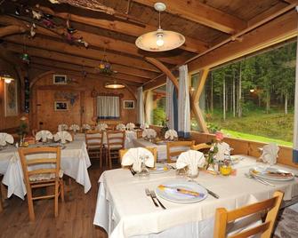 Albergo Garni' Laura - Baselga di Pinè - Restaurant