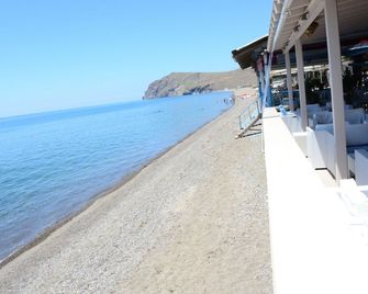 Sappho Hotel - Skala Eresou