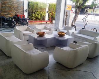Hotel Le Temps Fort - Tiruchirappalli - Lounge