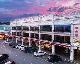JC Mark Hotel - Bintulu - Gebäude