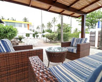 Charme Hotel Guarujá Frente Mar - Guarujá - Hàng hiên