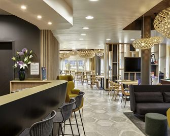 Aparthotel & Spa Adagio Vannes - Plescop - Bar