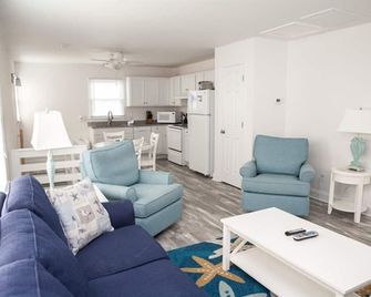 Two By The Sea-b 2 Bedroom Cottage by RedAwning - Avon - Sala de estar