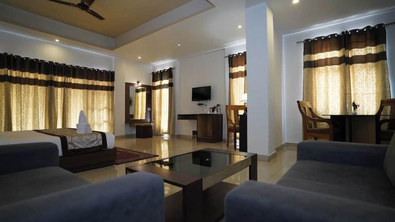 Terrace Valley Hotel