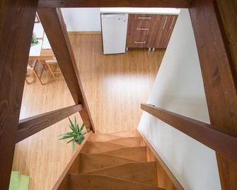 Bungalouri Horizont - Odorheiu Secuiesc - Scări
