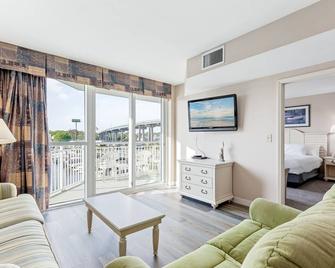 Harbourgate Marina Club - North Myrtle Beach - Living room