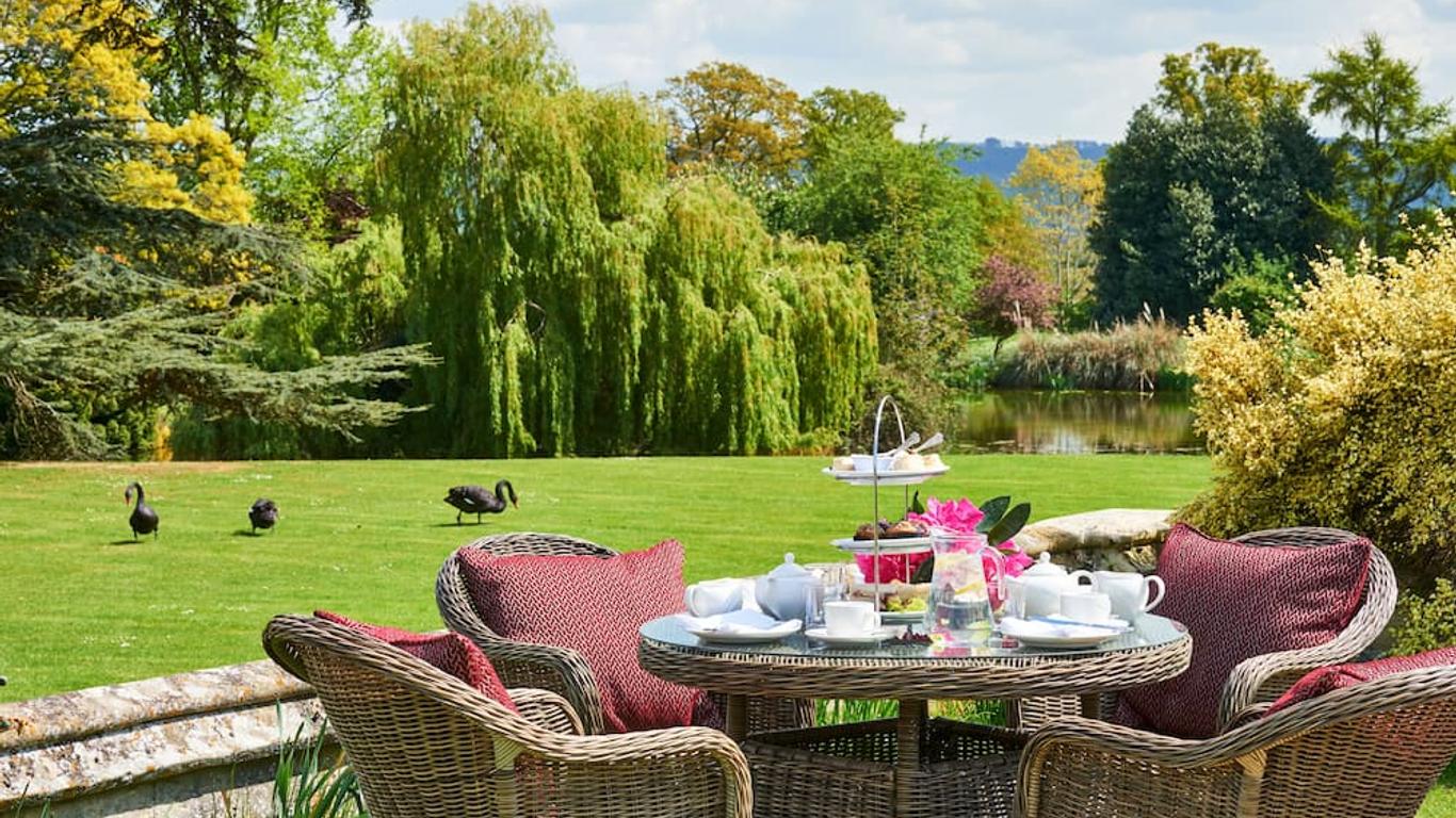 فندق دمبليتون هول