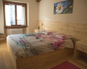 Albergo K2 - Madesimo - Bedroom