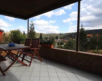 Ferienhaus Ferienhäusel, Oybin - Oybin - Balkon