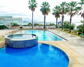 Hotel Orizzonte Niteroi by Atlantica - Niterói - Zwembad