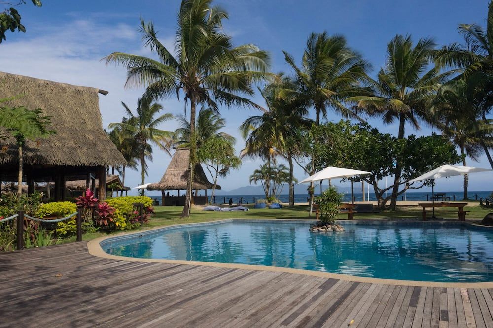 أوبرايسينج بيتش ريزورت