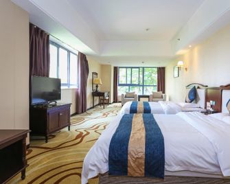 Ruijia Large Hotel Chengdu Airport - Chengdu - Schlafzimmer