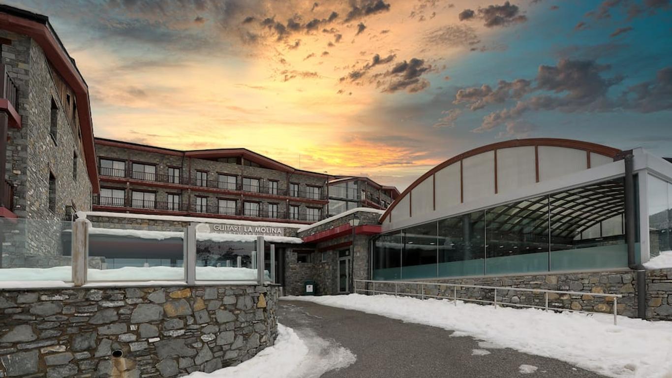 Guitart La Molina Aparthotel & Spa