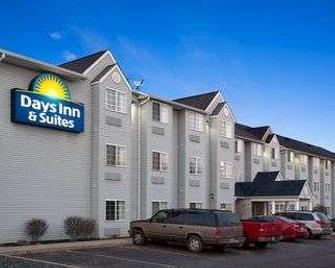 Days Inn & Suites by Wyndham Lafayette IN - Lafayette - Κτίριο