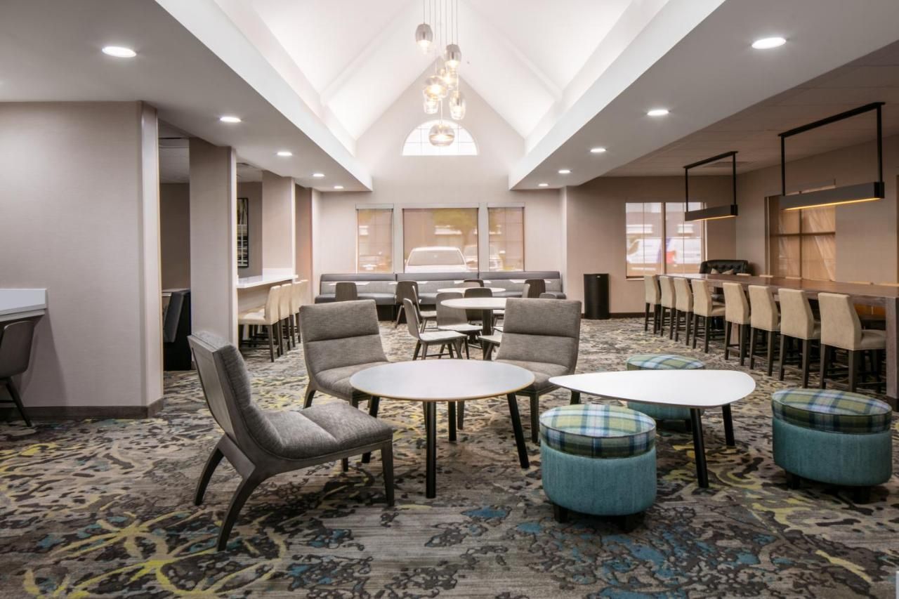 Residence Inn by Marriott Tulsa South thumbnail 2