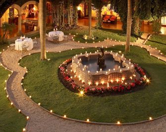 Hotel Racquet Cuernavaca - Cuernavaca - Vista del exterior