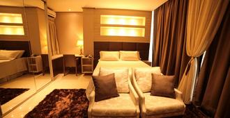 Hotel London Santarem - Santarém - Bedroom