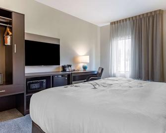 Sleep Inn & Suites Crosby - Crosby - Habitación