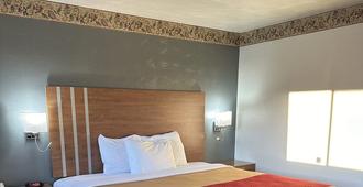 Budget Host Inn Charleston - Charleston - Bedroom