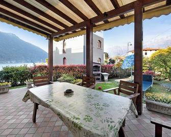Wakesurfhouse - Sulzano - Patio