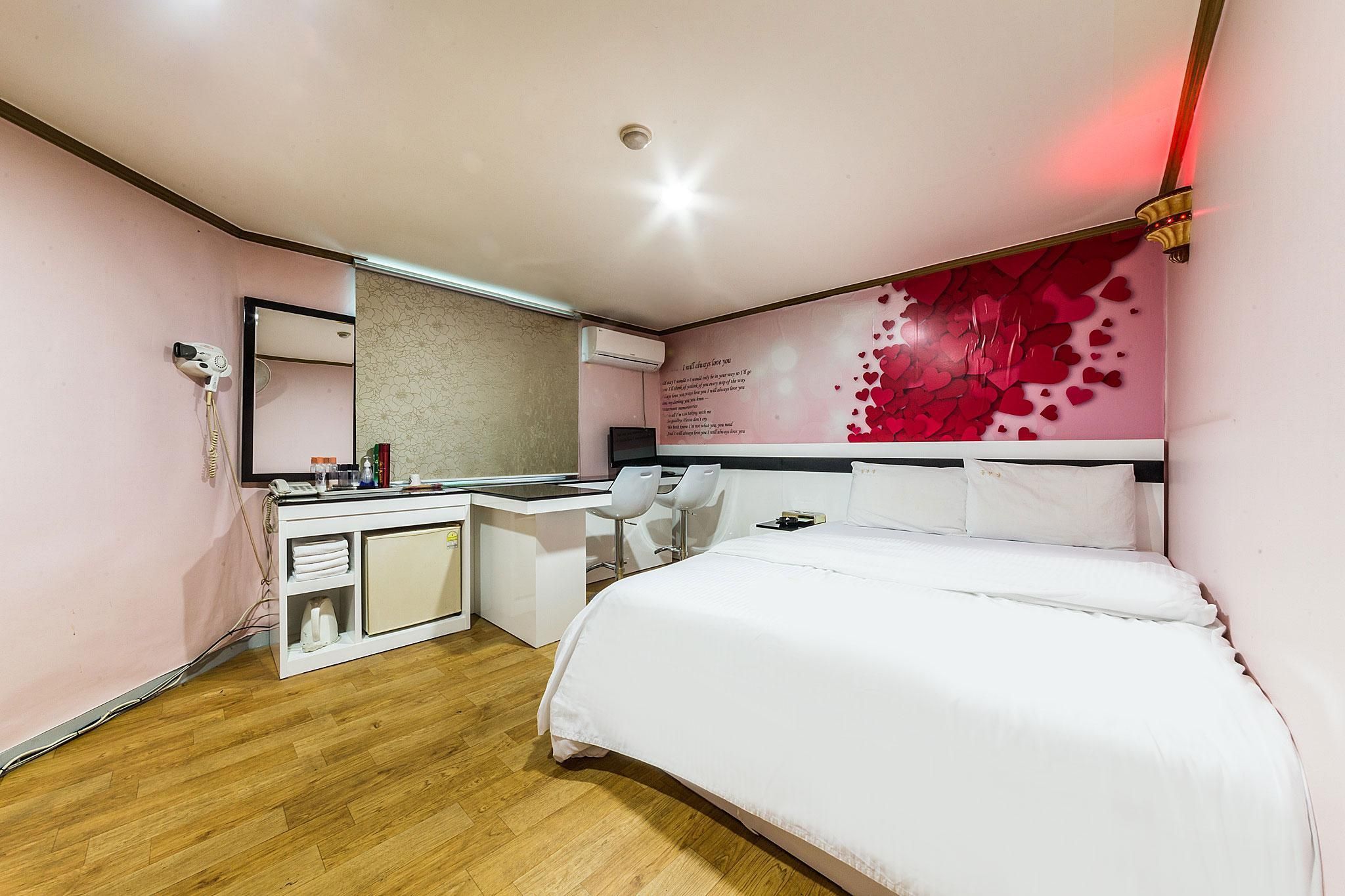 Cheongnyangni Dongbu Motel - סיאול - חדר שינה