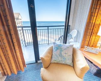 Luxury Ocean Front By Barefoot Landing - North Myrtle Beach - Bedroom