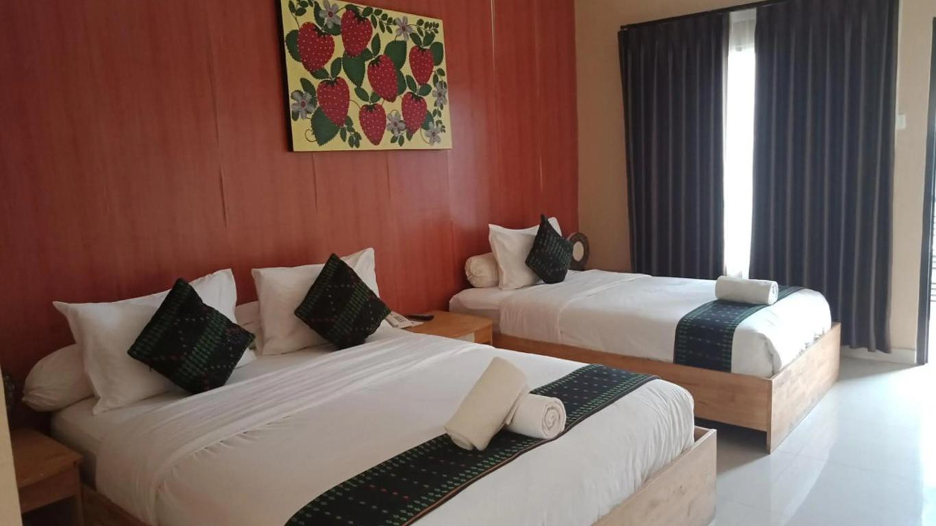 Exotic Komodo Hotel