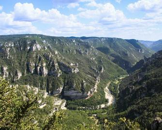 Gite 8 people near gorges du tarn Lozère - Le Massegros
