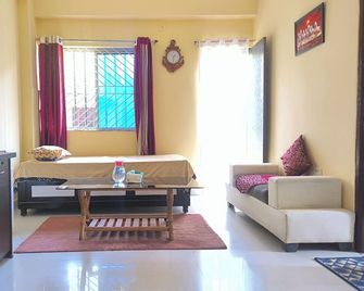 Cozy 1-bedroom apartment in amazing Ranchi with WiFi, AC - Ranchi - Habitación